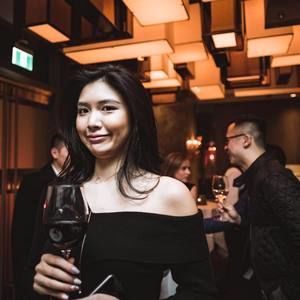 Meet your Posher, Charmaine